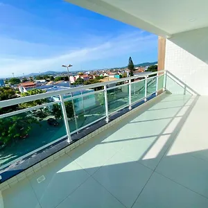 Novíssimo E Arejado Com Localização Estratégica - 203 Apartamento