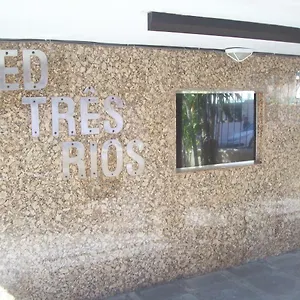 Kitineti A 200 M Da Do -prédio Três Rios Apartamento
